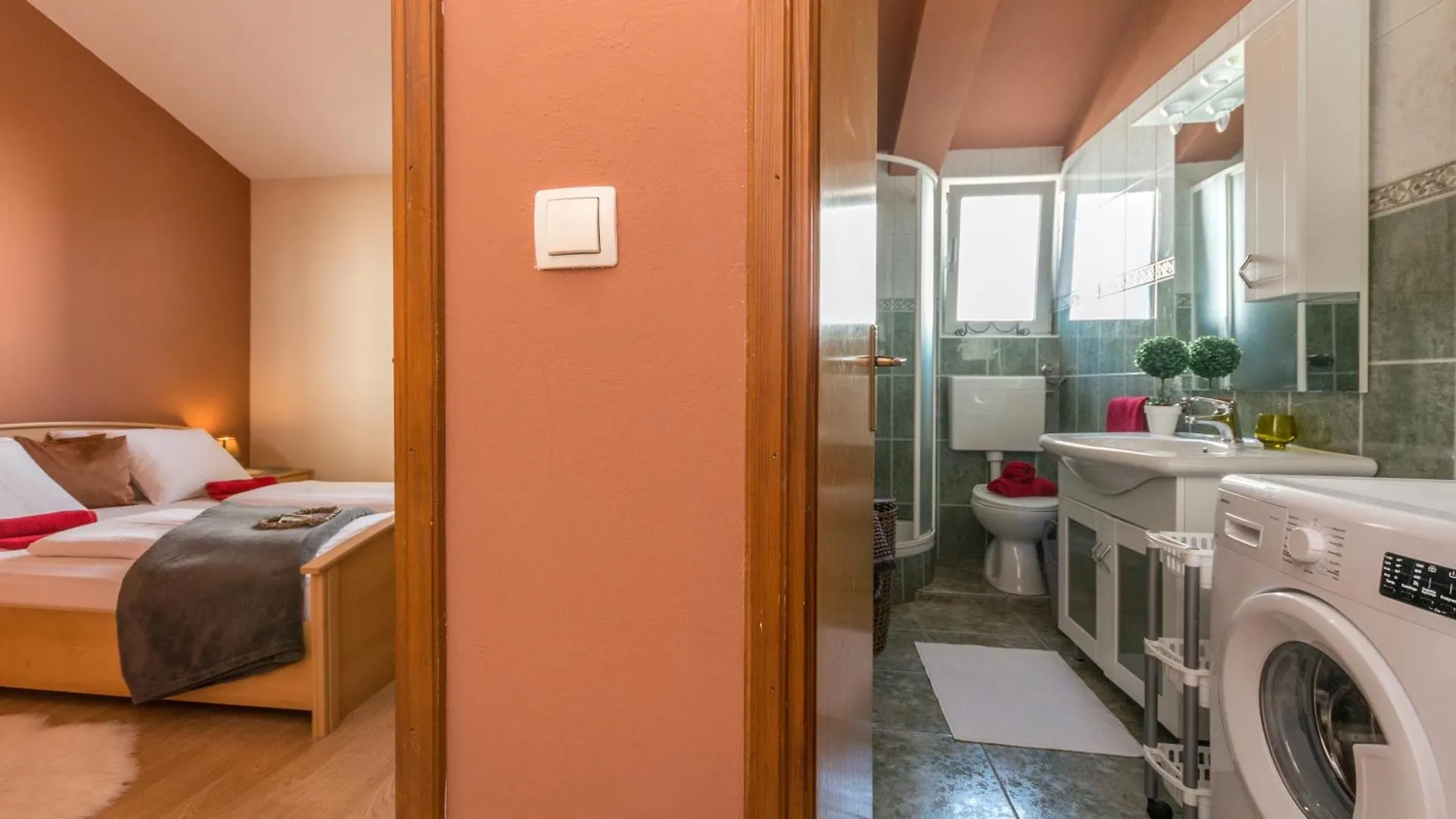 Apartments Grande Biograd Na Moru 0*,