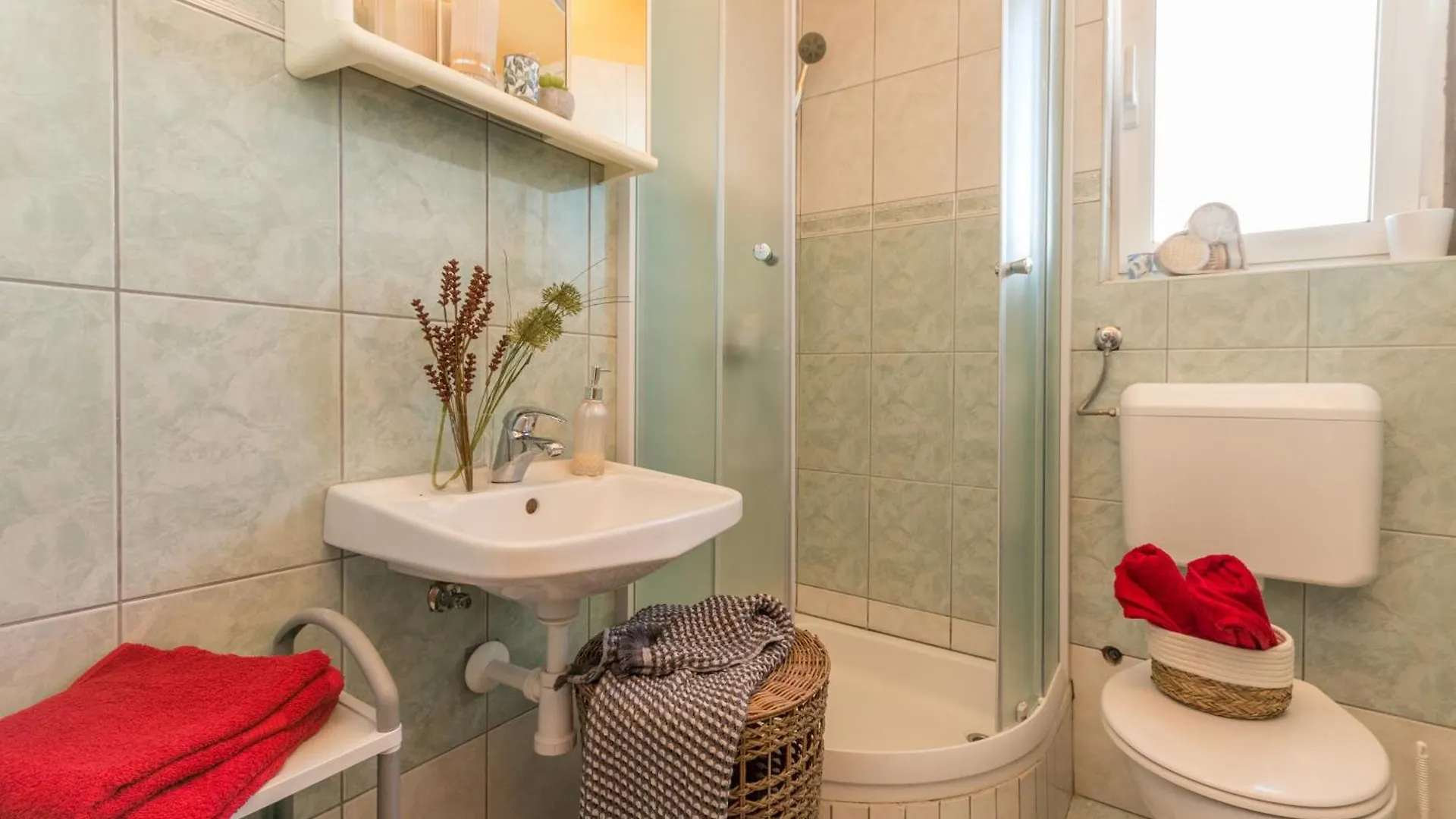 Apartments Grande Biograd Na Moru 0*,