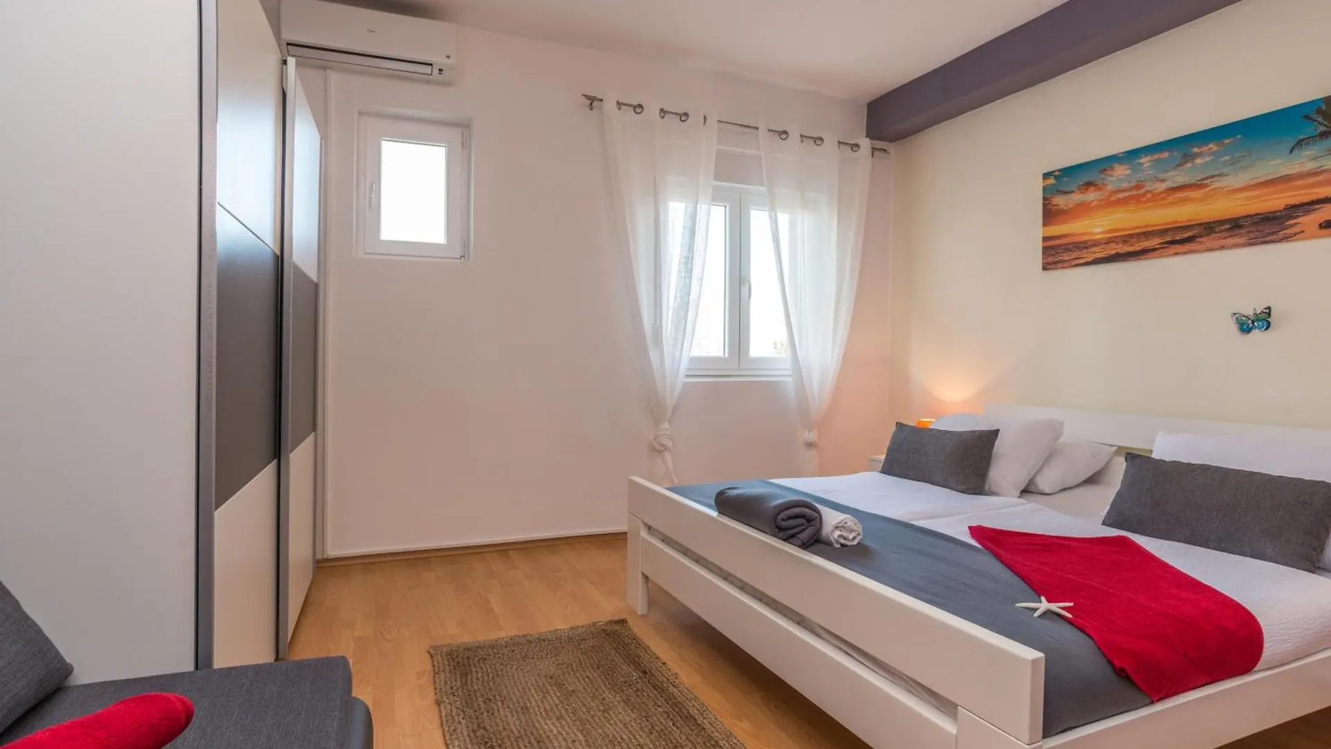 Apartments Grande Biograd Na Moru 0*,